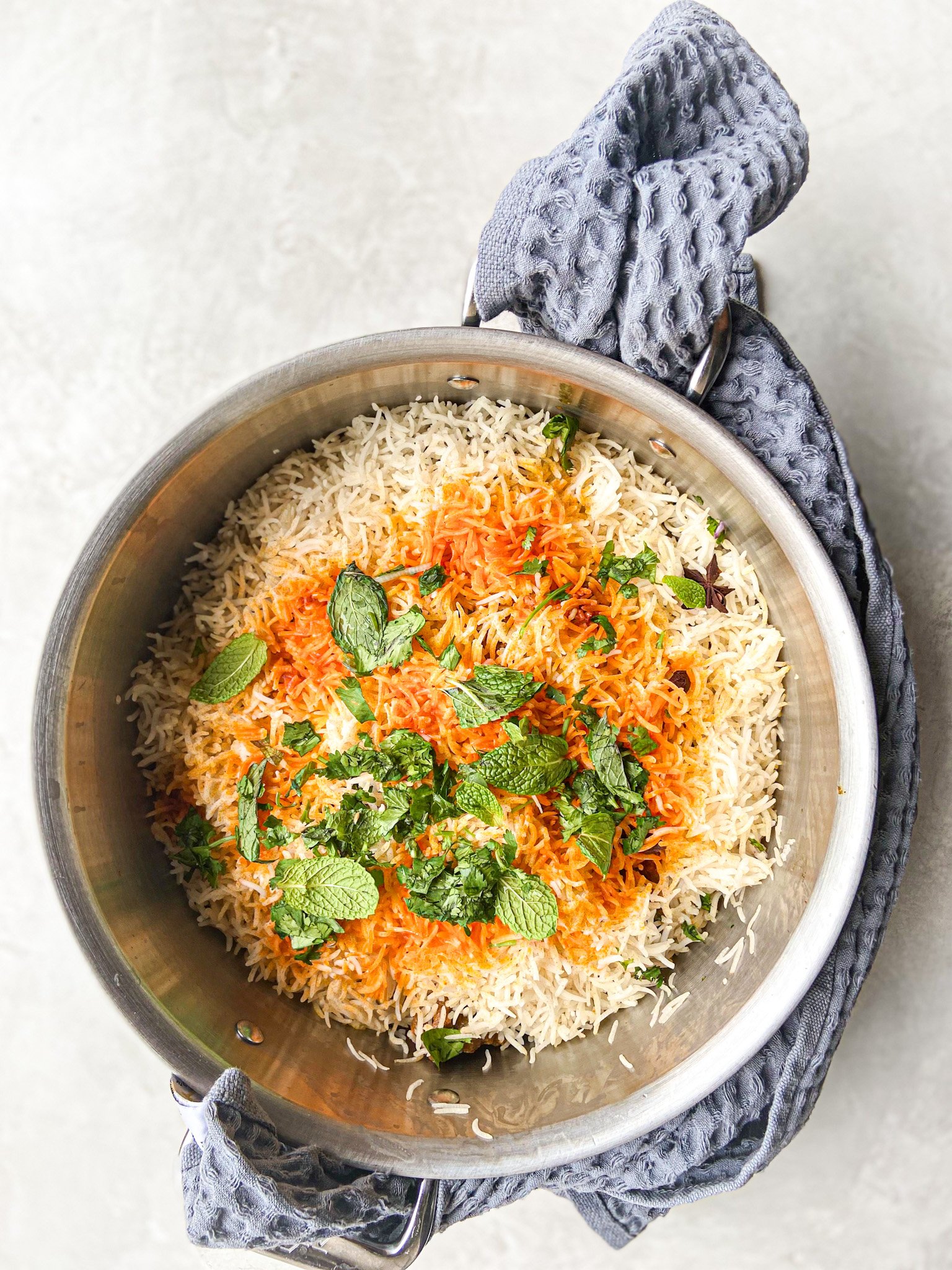 pot of biryani