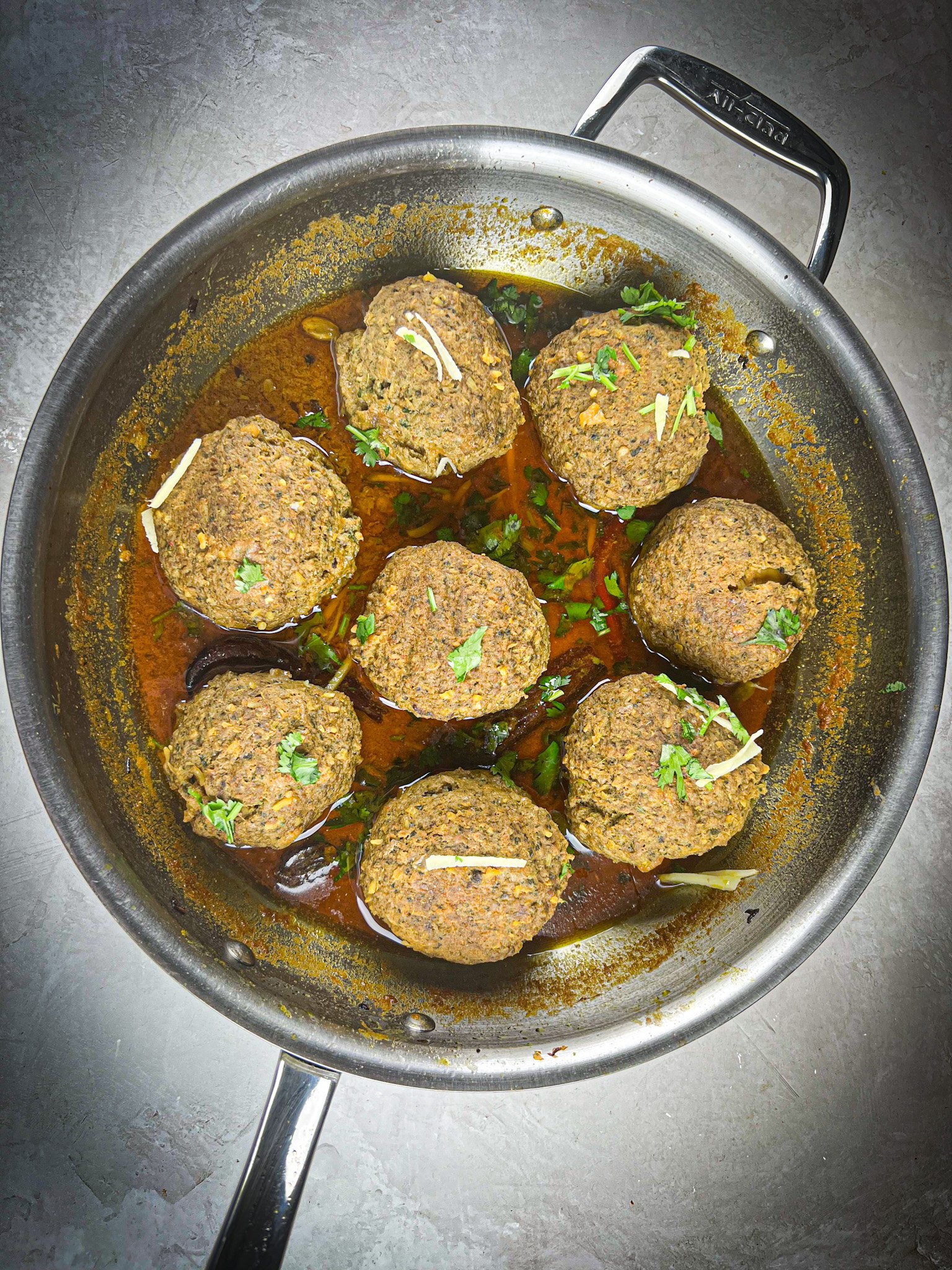PakistaniStyle Beef Nargisi Kofta Curry Two Cloves In A Pot